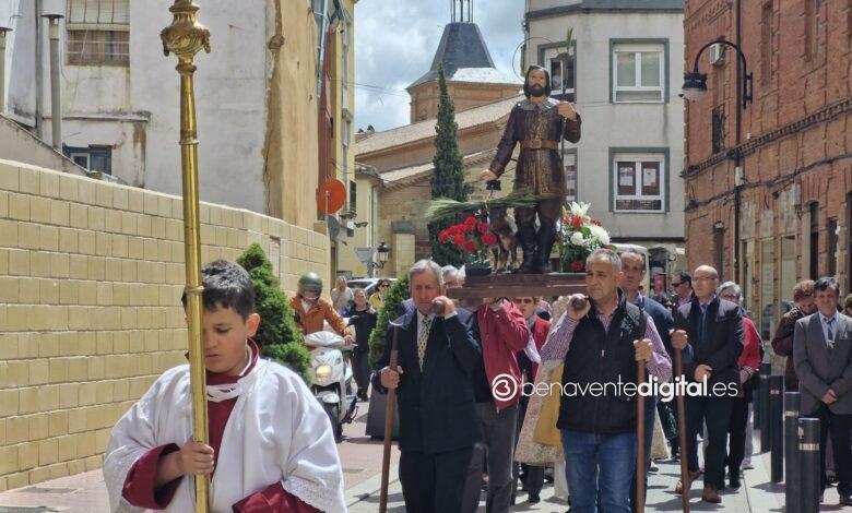 San Isidro bendice los campos en Benavente