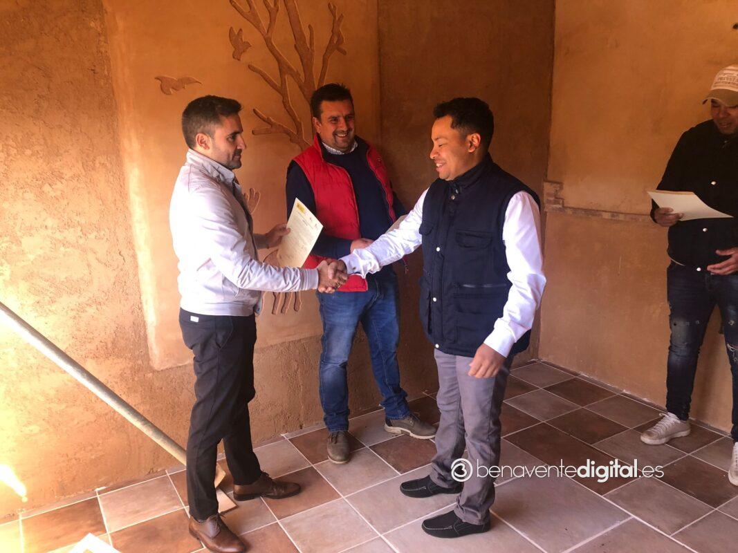 Entrega de diplomas en Villaferrueña