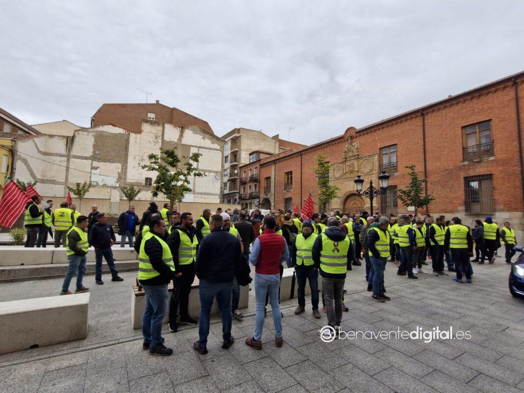 agricultores y ganaderos