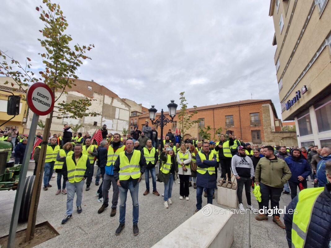 agricultores y ganaderos