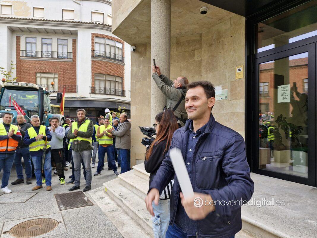 agricultores y ganaderos