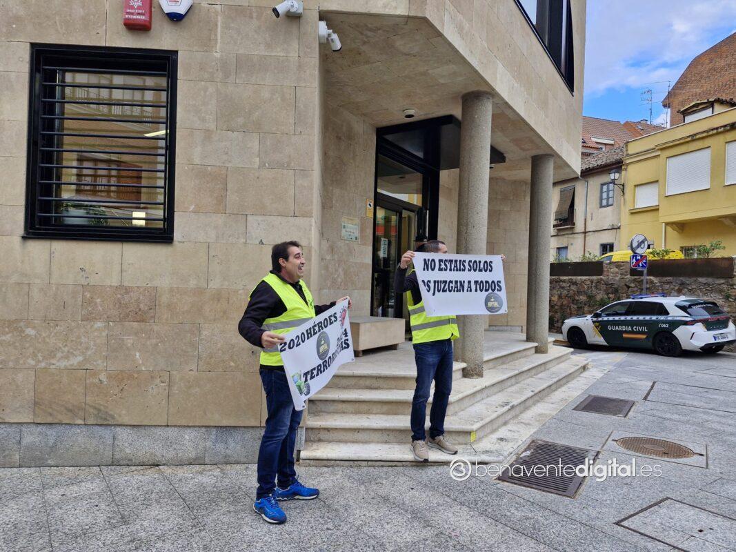 agricultores y ganaderos
