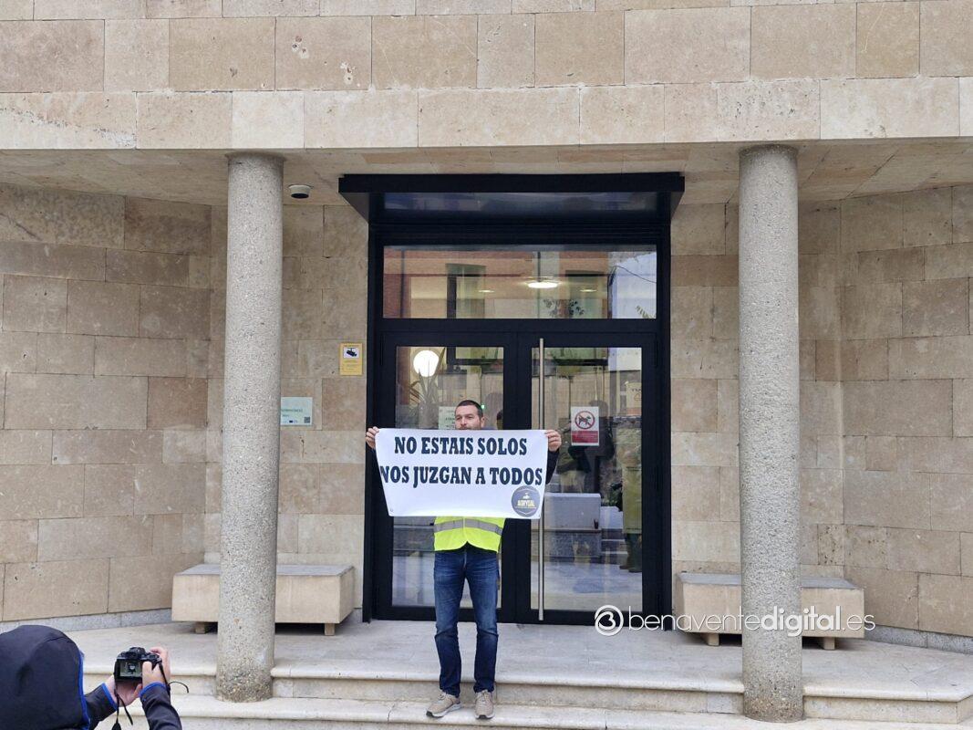 agricultores y ganaderos