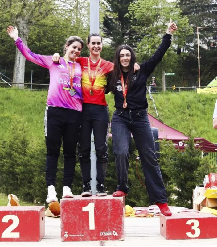 Sara Yuto en el podium élite